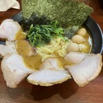 横浜家系らーめん 天王家 寒川総本店 - 