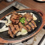 焼肉 冷麺 ユッチャン。 - 