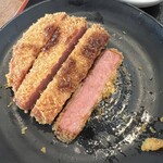 かつ丼吉兵衛 - ハムカツ　かなりの厚さ