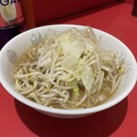 ラーメン二郎 - ミニ、麺少なめ。