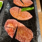 炭火焼肉　萬大 - 