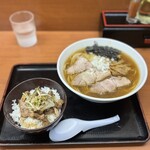 肉煮干中華そば 鈴木ラーメン店 - 