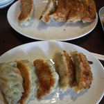 來々軒 - 餃子2枚