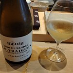 すしやのたい悟 - チリのシャルドネ・ベティング。ボトル売りで￥７０００ですが、この日は常にグラスワインで出している「アルザス」が無かったので、６杯取り（１２０ｃｃ）で一杯が￥８００だから割安です。