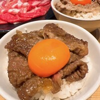 すき焼 しゃぶしゃぶつかだ KITTE大阪店 - 