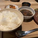 炭火焼肉 肉の匠 ひうち - 