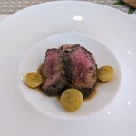 B6 - 本日はジビエもなしでお願いしてました。シェフの感覚が気に入っているので機会があれは濃い食材を頂いてみたいですね