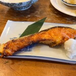 魚三酒場 - 鮭焼き