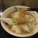 一寸法師 - 麺は手打ちの人参シソ麺