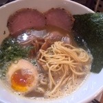 ラー麺 陽はまた昇る - 細麺！！魚無し