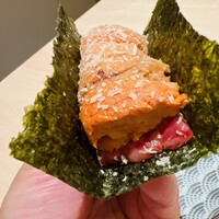 横浜 うしみつ - このウニドッグがラッコの大好物\(//∇//)\