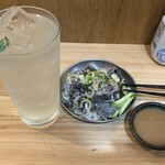 大衆立飲 もつ刺 すずき - 千枚刺しandポン酢サワー