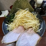 横浜家系らーめん 天王家 寒川総本店 - 