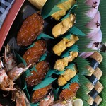 すし秀 - アップにするとネタが大きいのわかる、素晴らしい