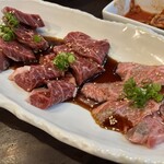 炭火焼肉 にく式 - アツハラミ　サガリ　上カルビ