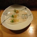 宝寿司分店 - 婆カレイの可憐な小皿は萬屋おかげさんと同じ雰囲気で提供
