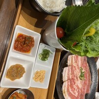 松庵 韓菜房 栄大津通店 - 