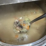 すし銚子丸 - 具材が沢山入っています。