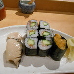 生粋な寿司ゆたか - アワビ・梅キュー・海胆