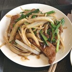 中国料理 華宮 - ◆ ニラレバ