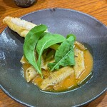 若狭グジ松笠揚げと新蕎麦粉のガルガネッリ甘鯛ソース(裏メニュー)