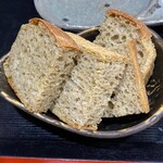 そば くら富 - 新蕎麦粉のリュスティック:加水率100%の高加水パン(裏メニュー)