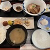 料庵川松
