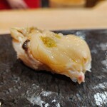 すし なかの - つぶ貝にぎり寿司