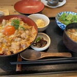 ろばた 旬菜 ねぶ家 - 親子丼