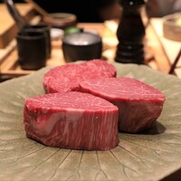 肉割烹 上 - 