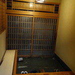 虎屋 壺中庵 - 玄関（中から）