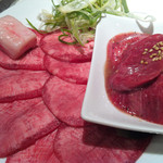 肉の割烹 田村 - 北海道牛上タン・アゴタン