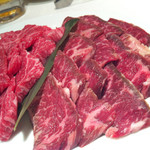 肉の割烹 田村 - 北海道牛カルビ・黒牛サガリ