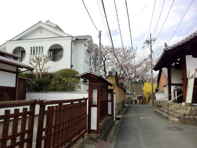 ろくさろん 京終 喫茶店 食べログ