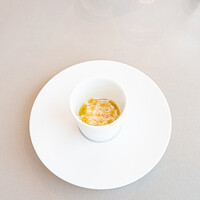 SEZANNE - 海月 ニース風 オリーブとアンチョビ