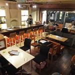 アネア　カフェ - お客様は窓際から〜♬