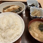 いわし料理・日本料理 かぶき - さば味噌定食大盛り@700