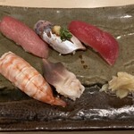 鮨処藤 - 最初の五貫～赤身、中トロ、蒸し海老（花海老）、北寄貝、鰺