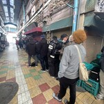 宇ち多゛ - 13時に並んで、１回転目は入れず