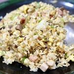 チャイナあもい - ニンニク炒飯