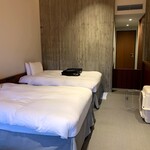 Regina Resort Kyukaruizawa - Not very spacious, but there is a crate for large dogs.