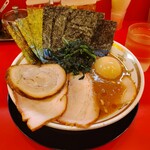 横浜家系ラーメン 裏大輝家 - 身バレサービス仕様のデフォルトラーメン税込み850円