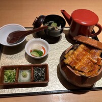 炭焼きうなぎ・かしわ 登河 池下店 - 