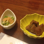 夜酔 - お通し。