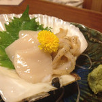 夜酔 - ホタテ560円。ヒモ美味いー。