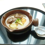 日本料理 加賀屋 - 牛煮込み