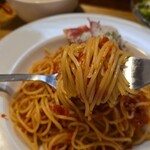 キッチン ブルー グローブ - 再びアマトリチャーナ