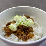 ほのぼんヌードルズ - 肉飯 250円