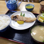 むらこし食堂 - 