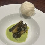 開化亭 - 黒鮑　肝入りオイスターソース　蒸しパン